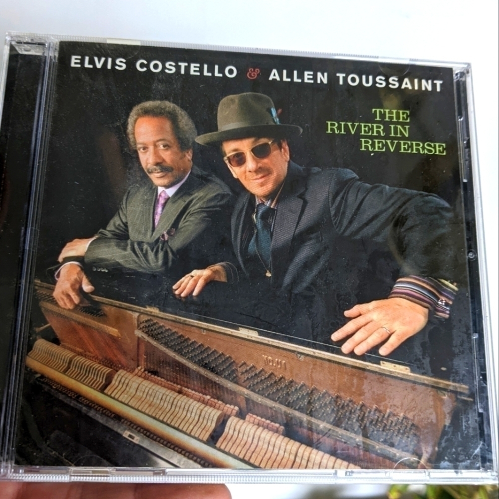 𝅺ELVIS Costello The River in Reverse CD 2006